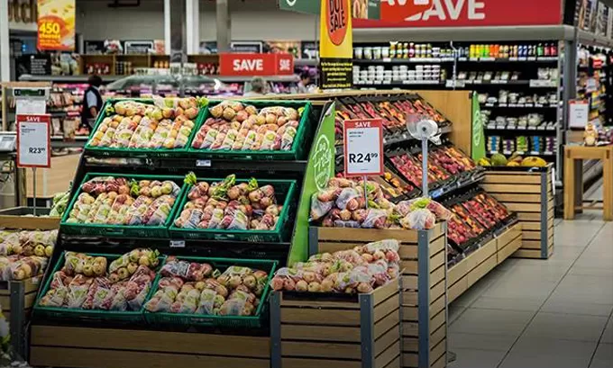 सुपरमार्केट में रैफिड टैग